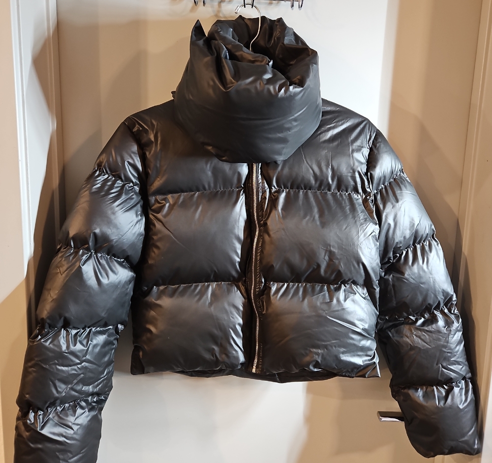 Women's Black Puffer Jacket